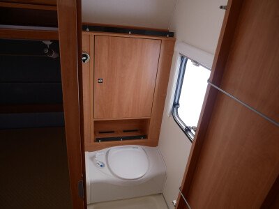 Dethleffs Camper 450 FL image