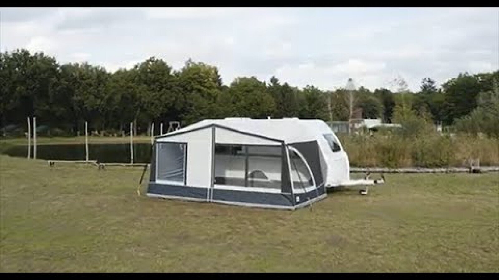 Opbouw Doréma luifel: Panorama luifel en Vario luifel